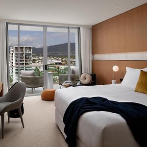 Urban King Room